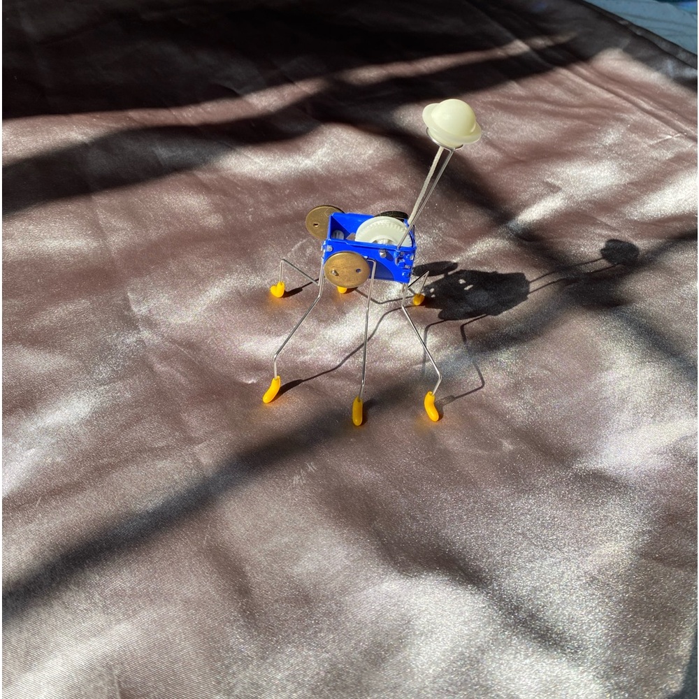 wind up toy - Picture 4 of 6